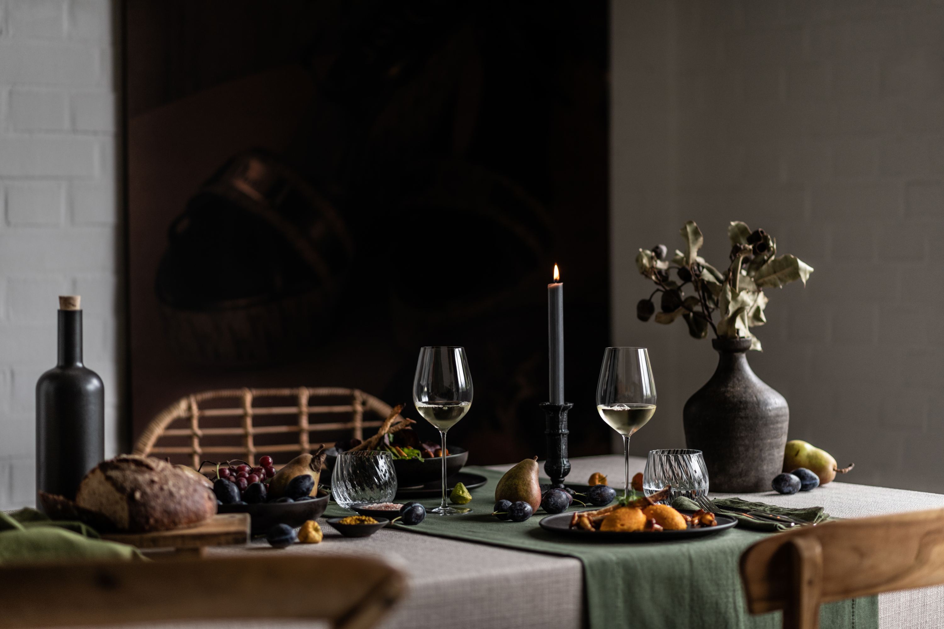 122084_122747_Enoteca_Manoa_imp_1